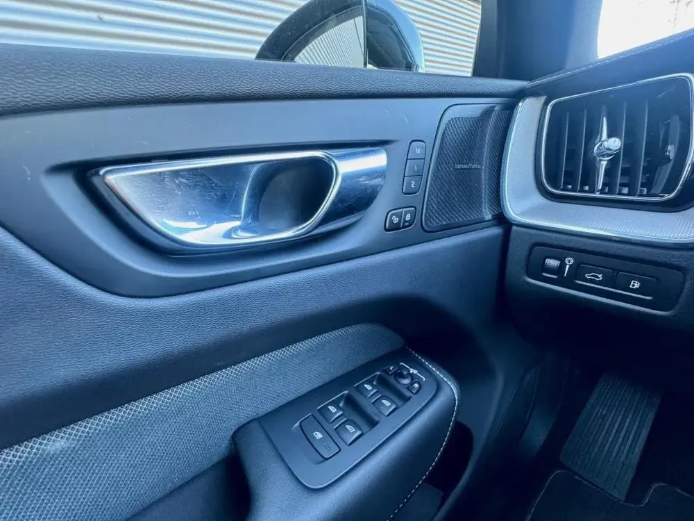 Volvo XC60 2.0 T8 AWD Polestar Engineered 405 PK uit 2021, foto 11