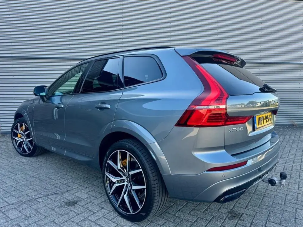 Volvo XC60 2.0 T8 AWD Polestar Engineered 405 PK uit 2021, foto 3