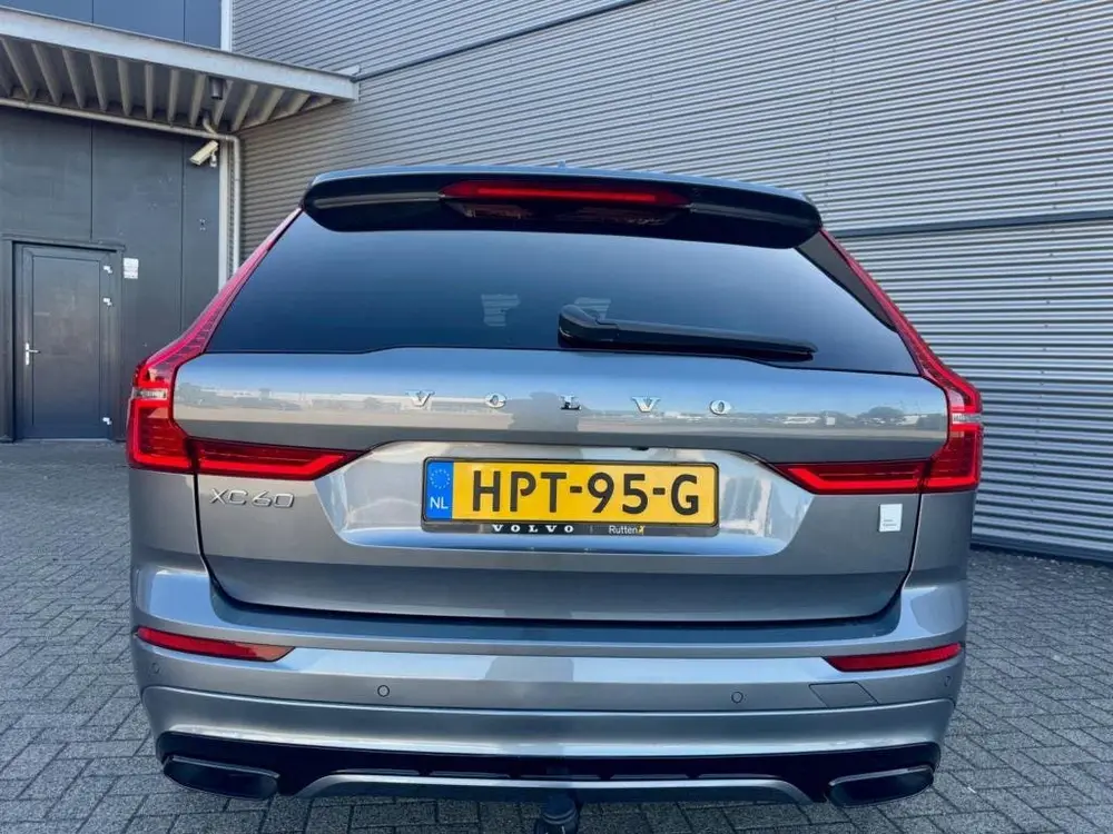 Volvo XC60 2.0 T8 AWD Polestar Engineered 405 PK uit 2021, foto 6