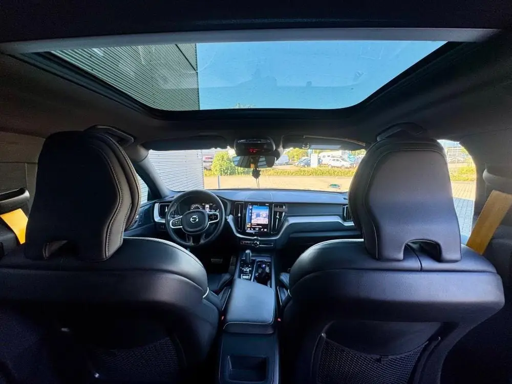 Volvo XC60 2.0 T8 AWD Polestar Engineered 405 PK uit 2021, foto 8