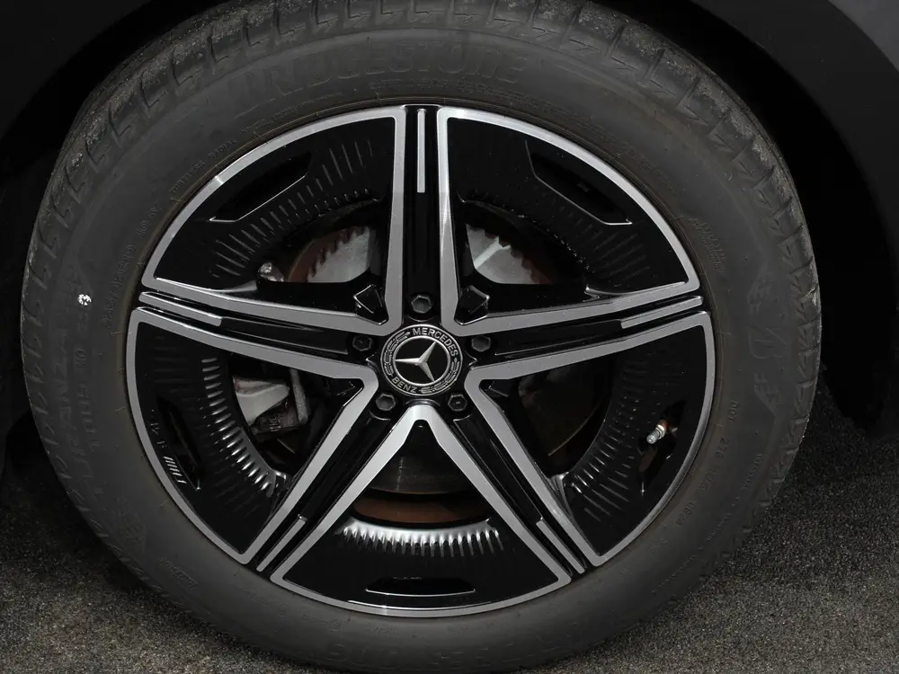 Mercedes-Benz EQE 350 AMG Line Edition Advanced Plus 292 kWh uit 2024, foto 3