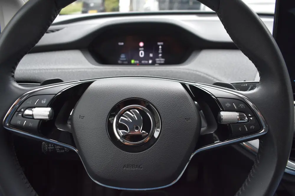 Skoda Enyaq 80 uit 2023, foto 10