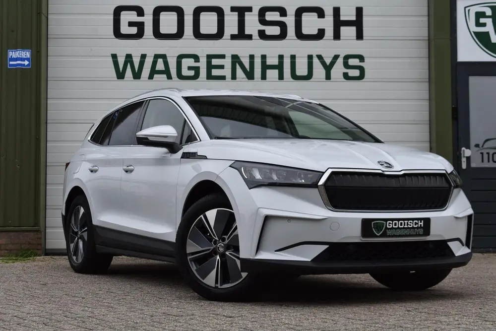 Skoda Enyaq 80 uit 2023, foto 2