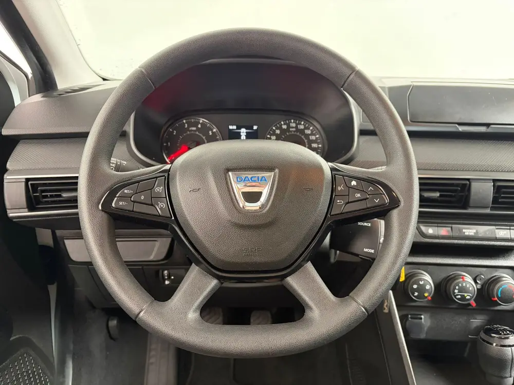 Dacia Sandero 1.0 TCe 90 Essential. Trekhaak (bj 2022) uit 2022, foto 10