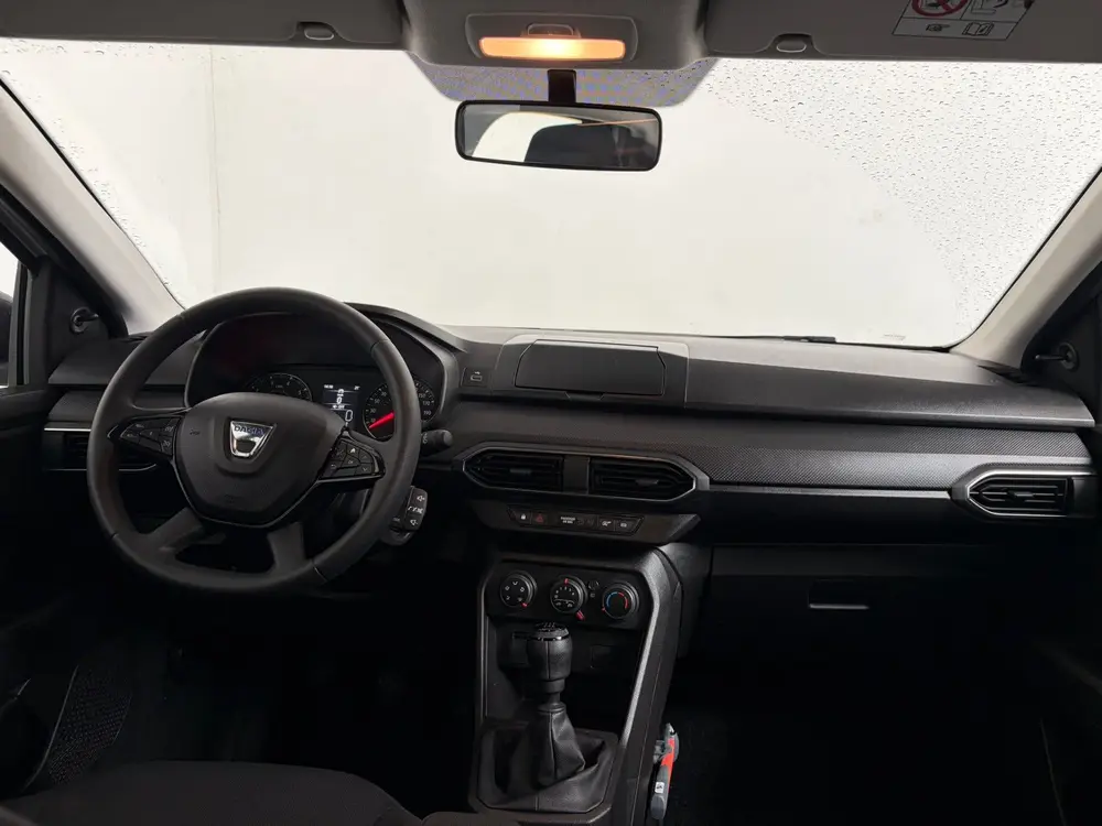 Dacia Sandero 1.0 TCe 90 Essential. Trekhaak (bj 2022) uit 2022, foto 3