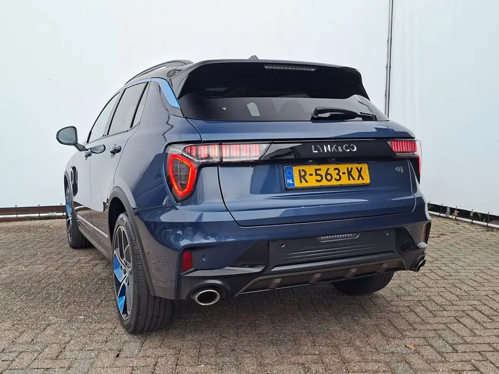 Lynk & Co 1 01 15x Op voorraad1.5 PHEV 262PK Adapt.Cruise 360 uit 2022, foto 2