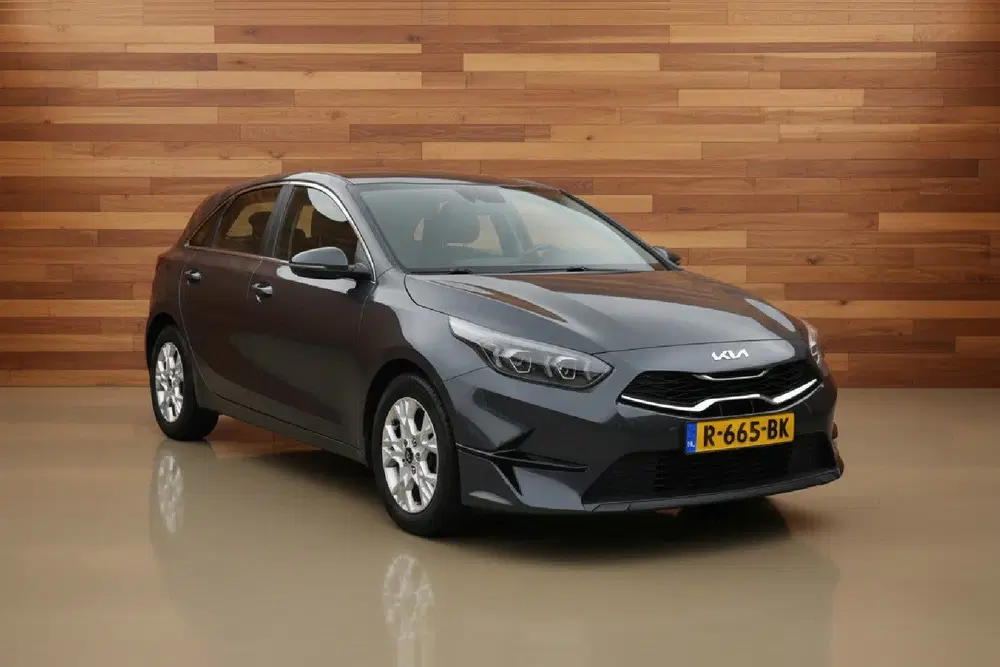Kia Ceed 1.0 T-GDi MHEV DynamicLine uit 2022, foto 7