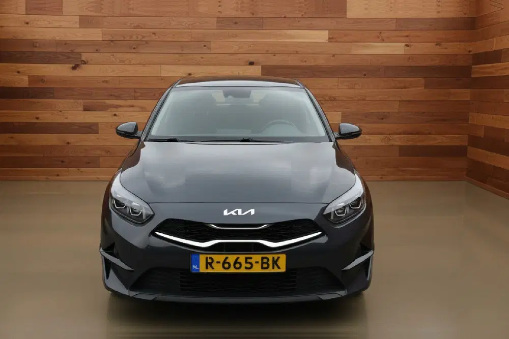 Kia Ceed 1.0 T-GDi MHEV DynamicLine uit 2022, foto 8