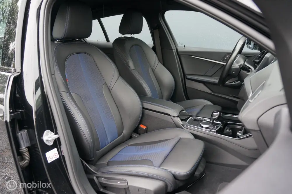 BMW 1-serie 118i EDE M Sport Edition Navi Led PDC Stoe uit 2023, foto 11