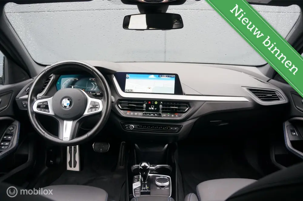 BMW 1-serie 118i EDE M Sport Edition Navi Led PDC Stoe uit 2023, foto 3