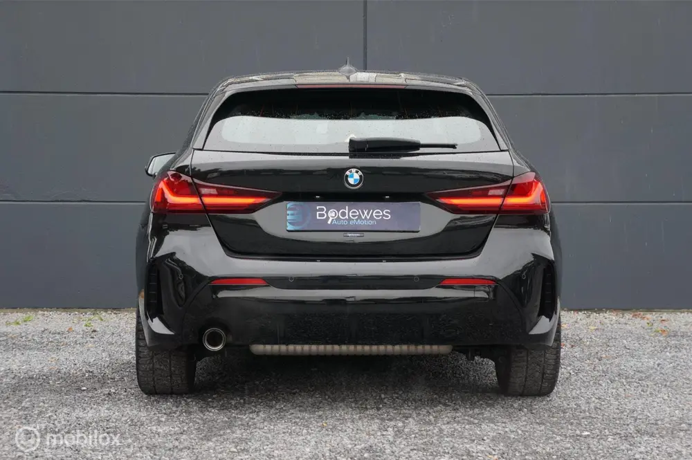 BMW 1-serie 118i EDE M Sport Edition Navi Led PDC Stoe uit 2023, foto 7