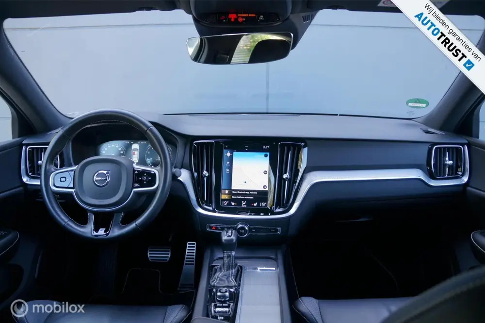Volvo S60 2.0 T4 R-Design Aut Navi Ad.Cruise Apple/Android ! uit 2019, foto 3