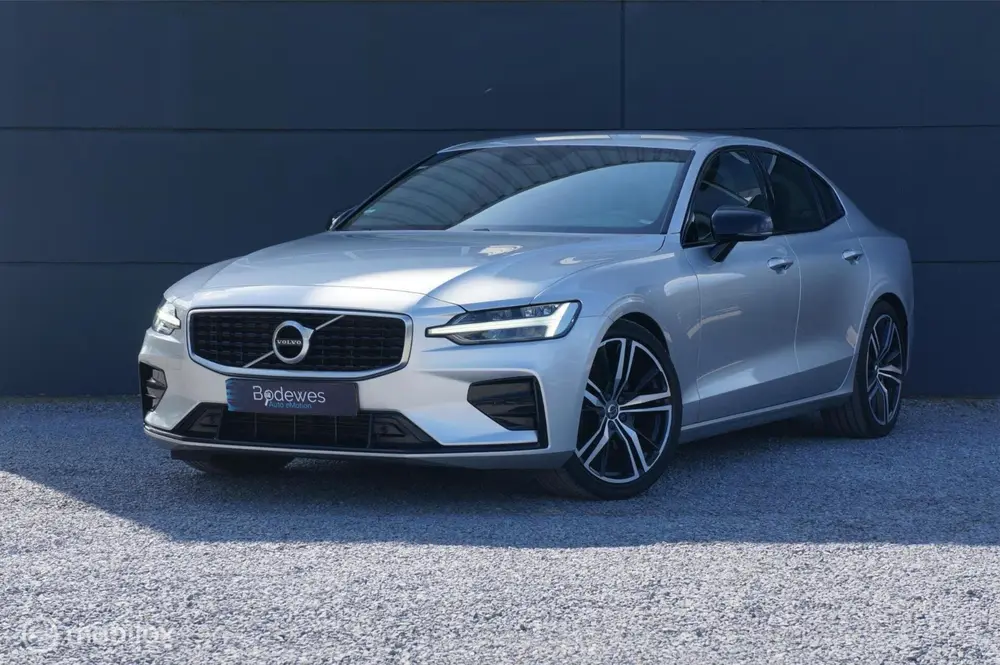 Volvo S60 2.0 T4 R-Design Aut Navi Ad.Cruise Apple/Android ! uit 2019, foto 5