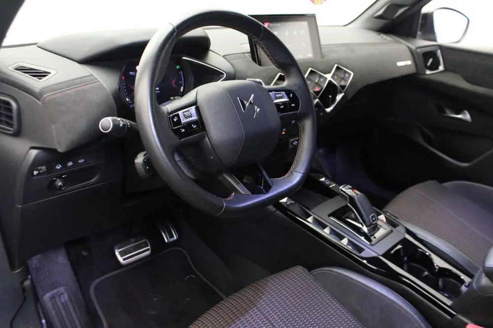 DS Automobiles DS 3 Crossback DS DS 3 Crossback 1.2 PureTech Performance uit 2022, foto 20
