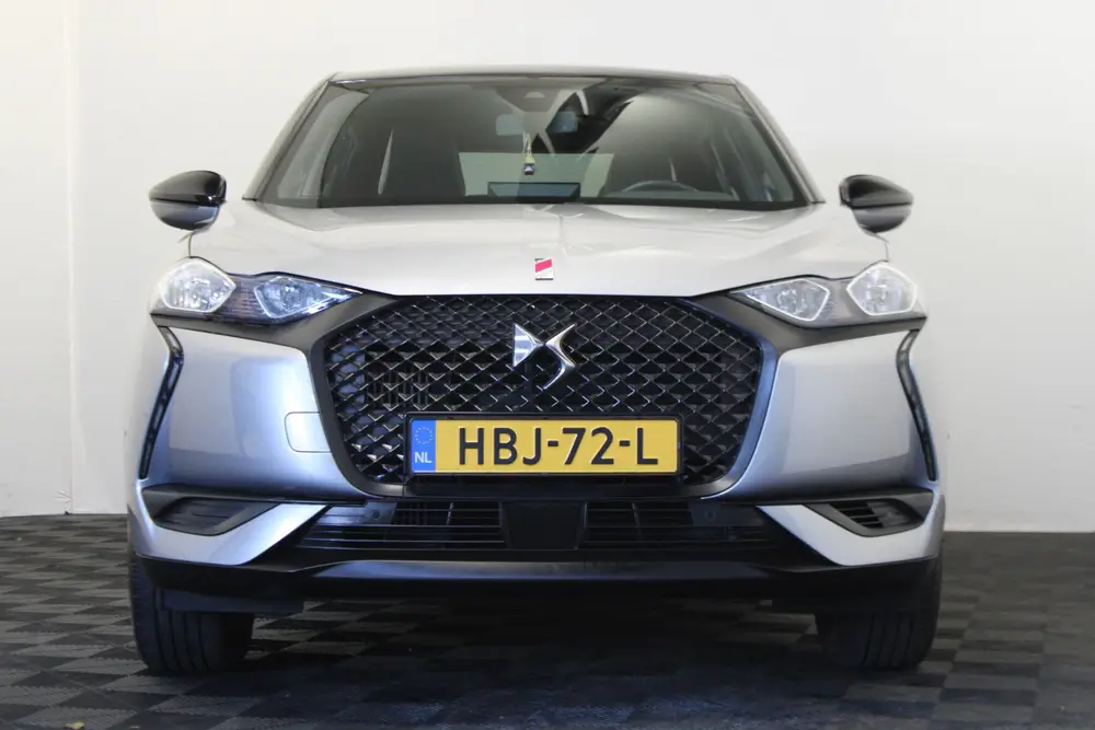DS Automobiles DS 3 Crossback DS DS 3 Crossback 1.2 PureTech Performance uit 2022, foto 3