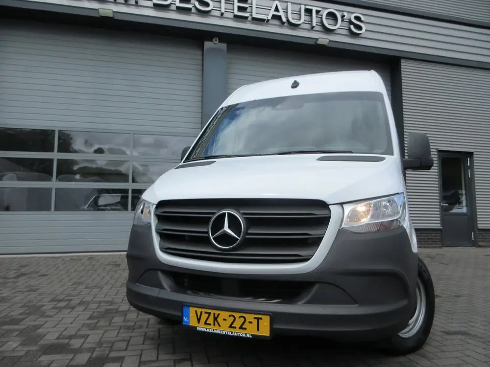 Mercedes-Benz Sprinter 215 CDI L2H2 Airco, Camera, Navigatie uit 2023, foto 3