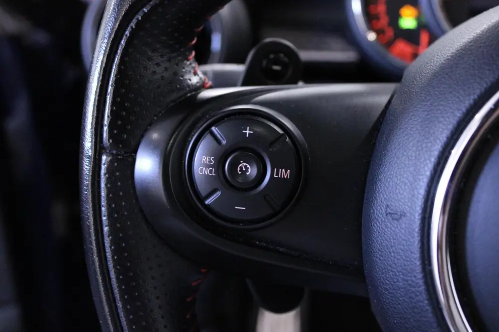 Mini 3-Deurs 2.0 Cooper S Pepper | JCW | PANO | Kuipstoelen uit 2019, foto 11
