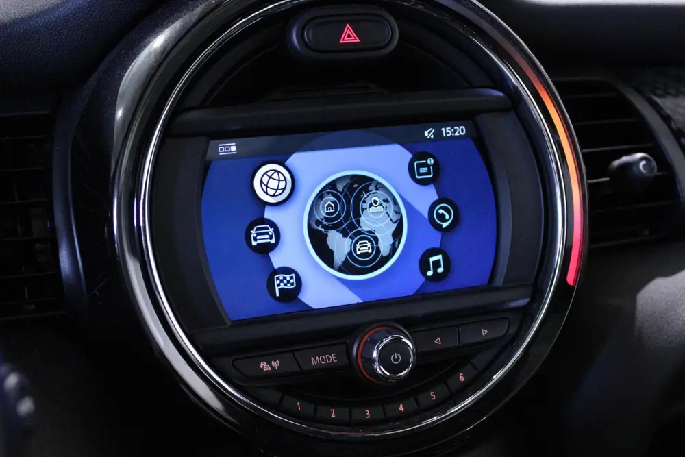 Mini 3-Deurs 2.0 Cooper S Pepper | JCW | PANO | Kuipstoelen uit 2019, foto 15