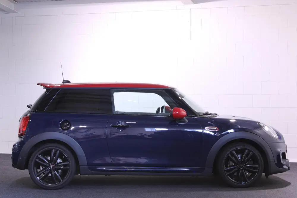 Mini 3-Deurs 2.0 Cooper S Pepper | JCW | PANO | Kuipstoelen uit 2019, foto 3