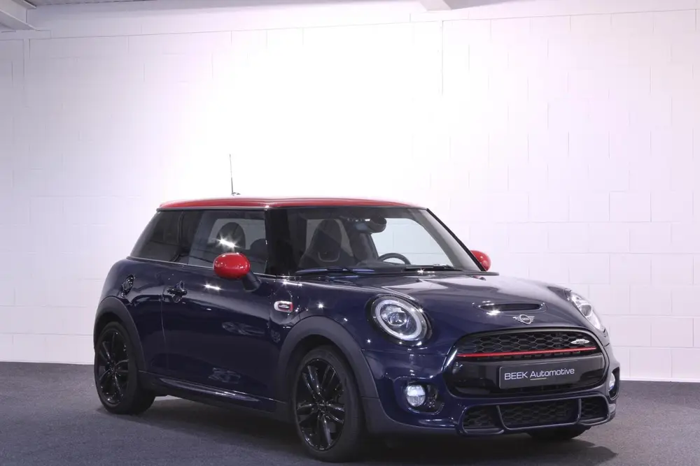 Mini 3-Deurs 2.0 Cooper S Pepper | JCW | PANO | Kuipstoelen uit 2019, foto 5