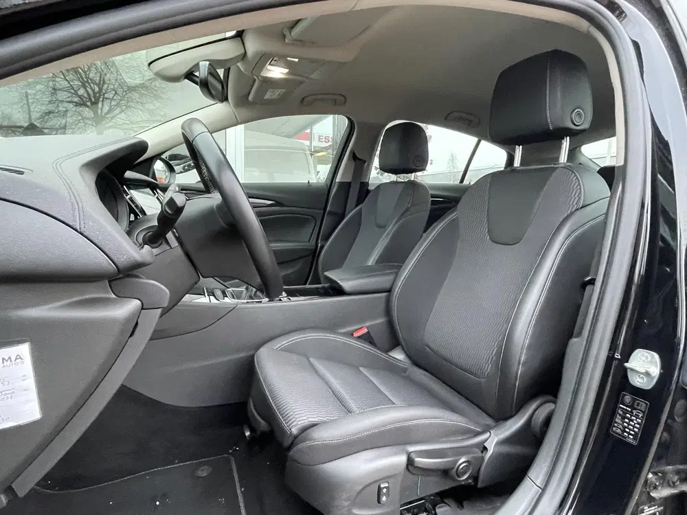 Opel Insignia 1.5 CDTI Business Elegance uit 2021, foto 20