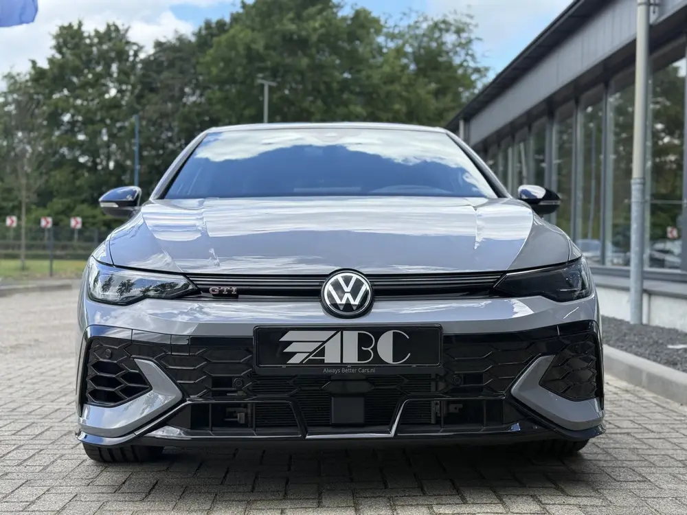 Volkswagen Golf 2.0 TSI GTI Clubsport HUD HK (bj 2025) uit 2025, foto 6