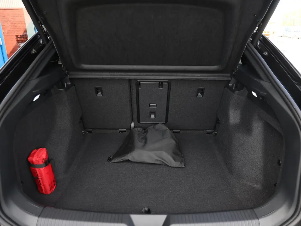 Volkswagen ID.5 Pro Business 77 kWh 286pk | Trekhaak | Warmt uit 2025, foto 19