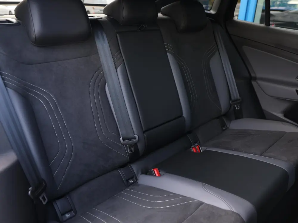 Volkswagen ID.5 Pro Business 77 kWh 286pk | Trekhaak | Warmt uit 2025, foto 9