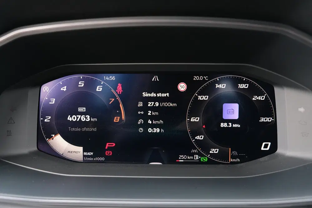 Cupra Leon 1.5 eTSI 150PK DSG Facelift Pano Led uit 2024, foto 17