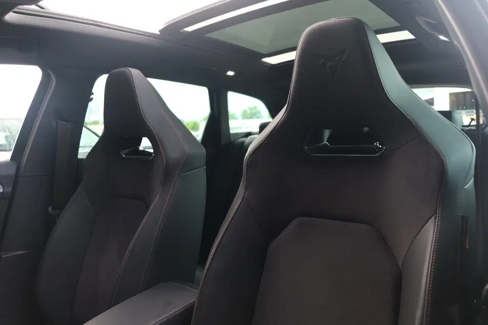 Cupra Leon 1.5 eTSI 150PK DSG Facelift Pano Led uit 2024, foto 4