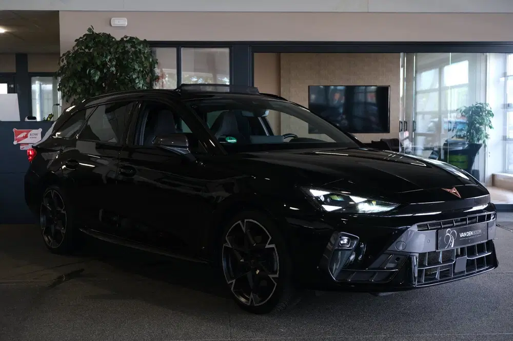 Cupra Leon 1.5 eTSI 150PK DSG Facelift Pano Led uit 2024, foto 6