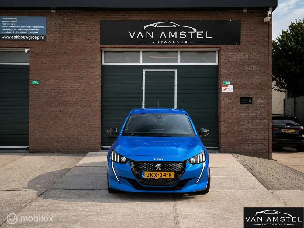 Peugeot 208 1.2 PureTech GT Line uit 2020, foto 2