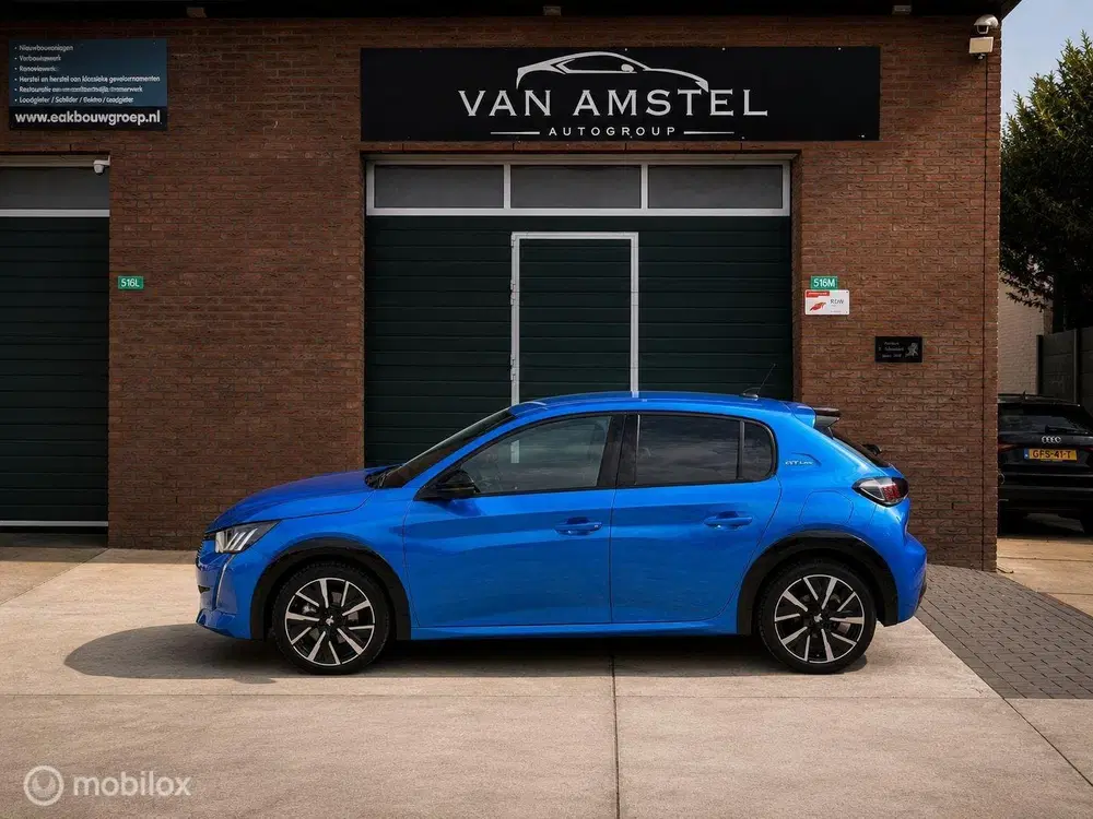 Peugeot 208 1.2 PureTech GT Line uit 2020, foto 5