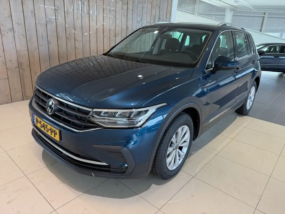 Volkswagen Tiguan 1.5 TSI Life Business (bj 2022) uit 2022
