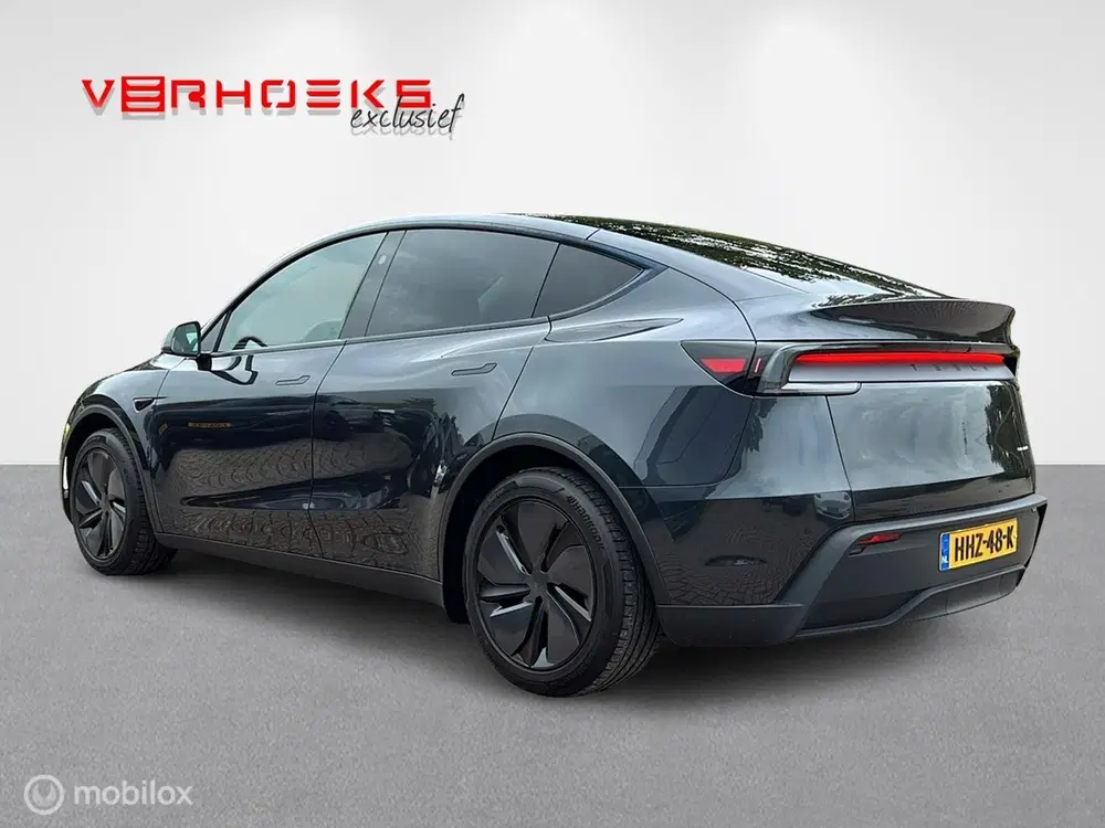 Tesla Model Y Premium Long Range Dual Motor uit 2025, foto 2