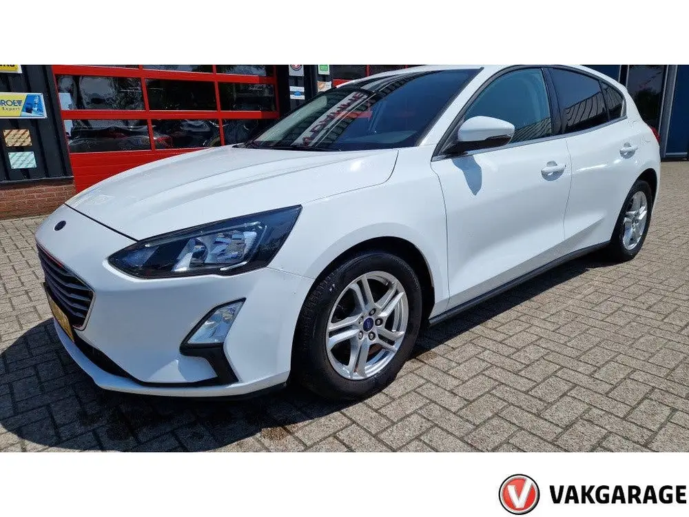 Ford Focus 1.0 EcoB. Tr Ed. bns (bj 2020) uit 2020, foto 3
