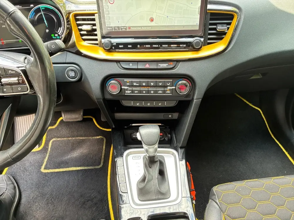 Kia XCeed 1.6 GDi PHEV DynamicPlusLine STOELVERWARMI uit 2021, foto 8