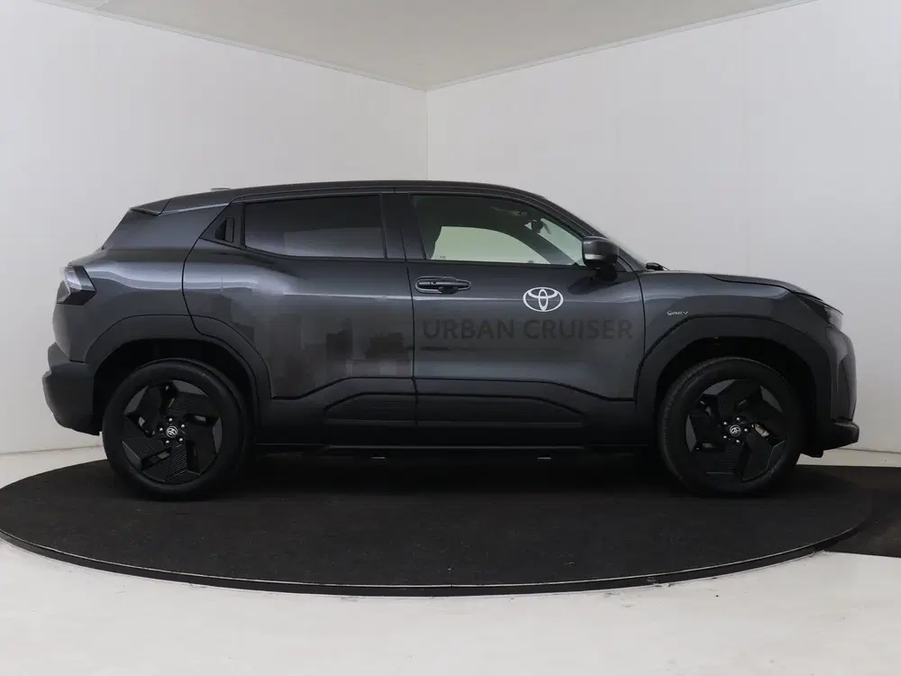 Toyota Urban Cruiser Dynamic 61 kWh (bj 2026 uit 2026, foto 14