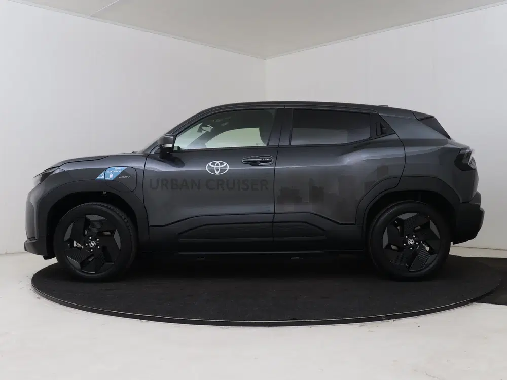 Toyota Urban Cruiser Dynamic 61 kWh (bj 2026 uit 2026, foto 3