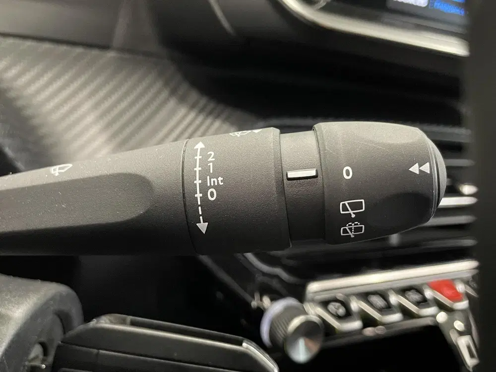 Peugeot 208 1.2 PureTech Style Navigatie Apple Carplay uit 2023, foto 18