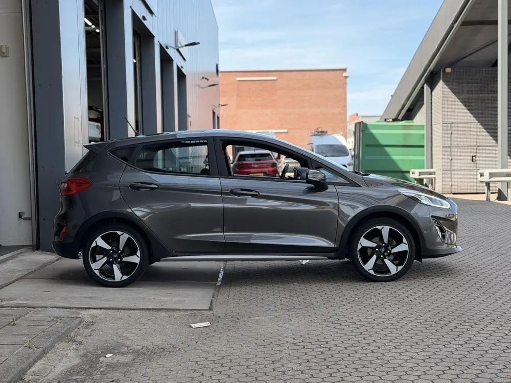 Ford Fiesta 1.0 EcoBoost Active DRIVER ASSISTANCE PACK uit 2019, foto 6