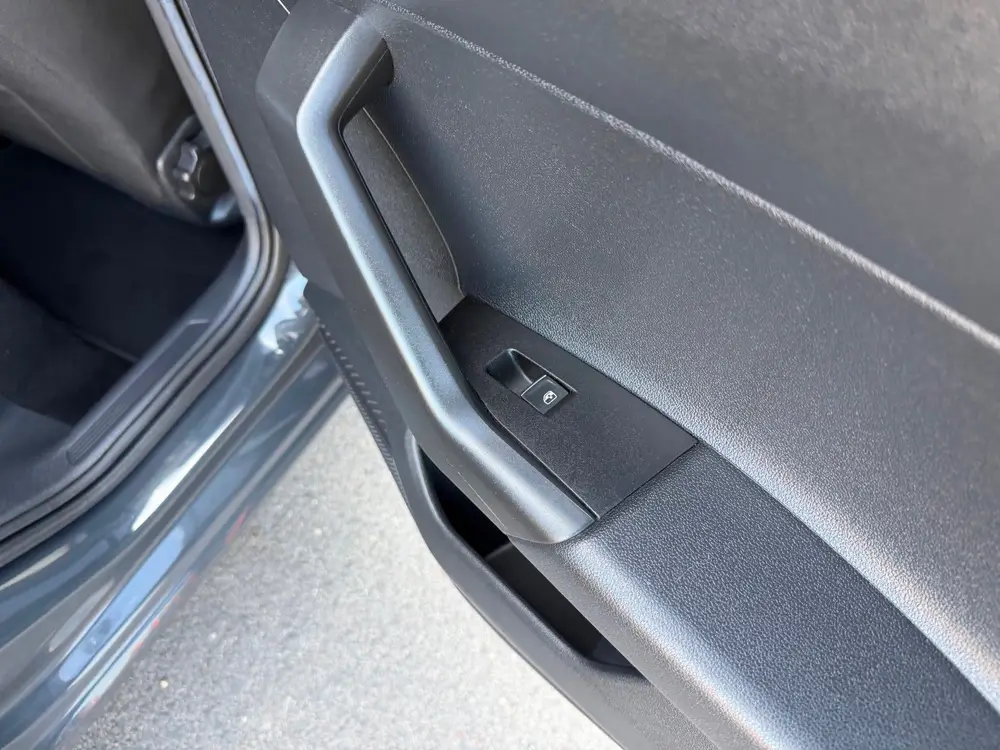 Volkswagen Polo 1.0 MPI Comfortline AIRCO/CRUISE/LMV/NAVI/PD uit 2019, foto 18