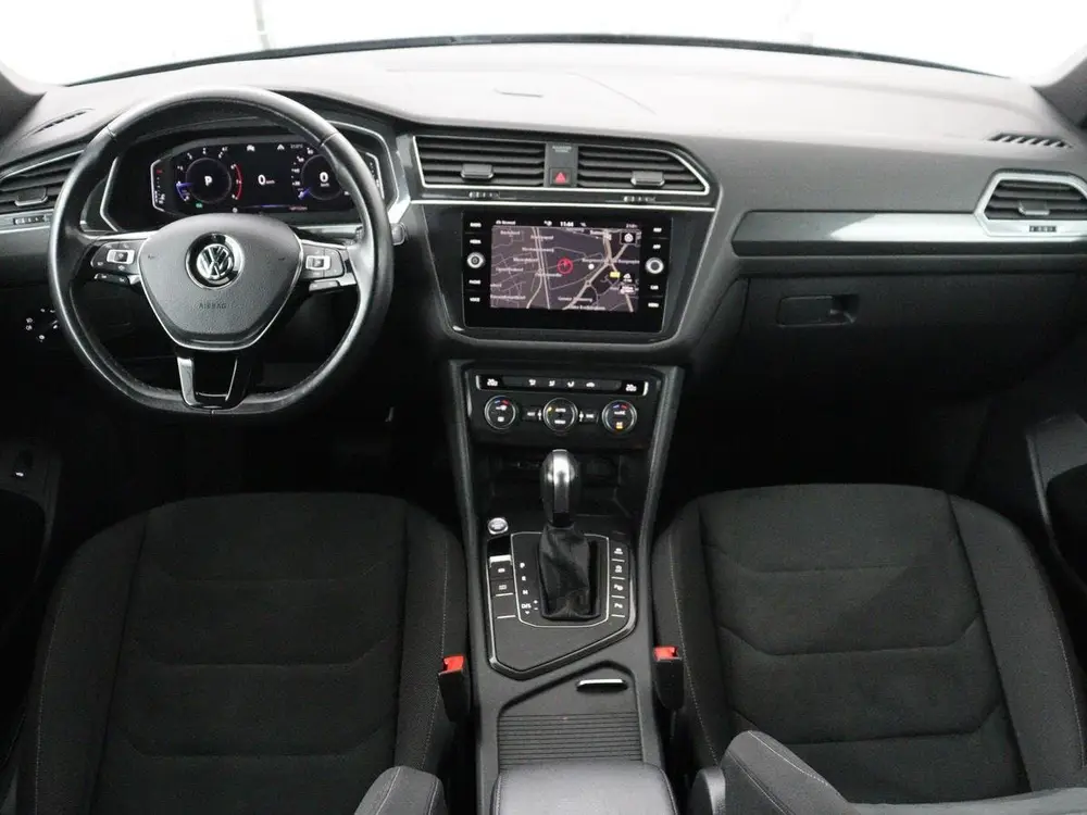 Volkswagen Tiguan Allspace 1.5 TSI Comfortline Business R-Line 7P. Tiguan Allspace 1.5 TSI Comfortline Business R-Li uit 2020, foto 3
