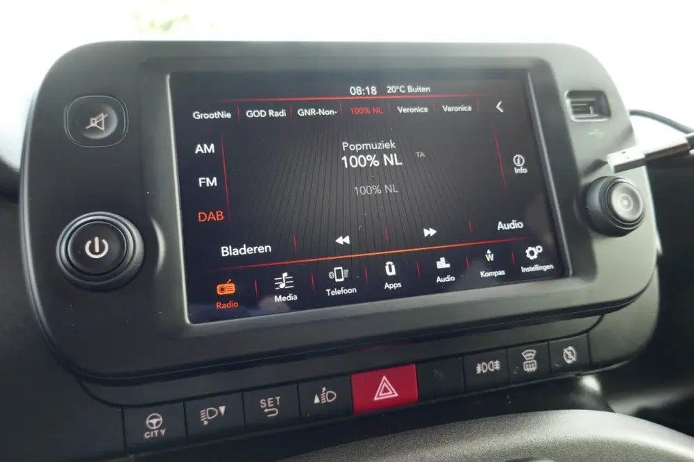 Fiat Panda 1.0 HYBRID SPORT WINTERPAKKET uit 2021, foto 10