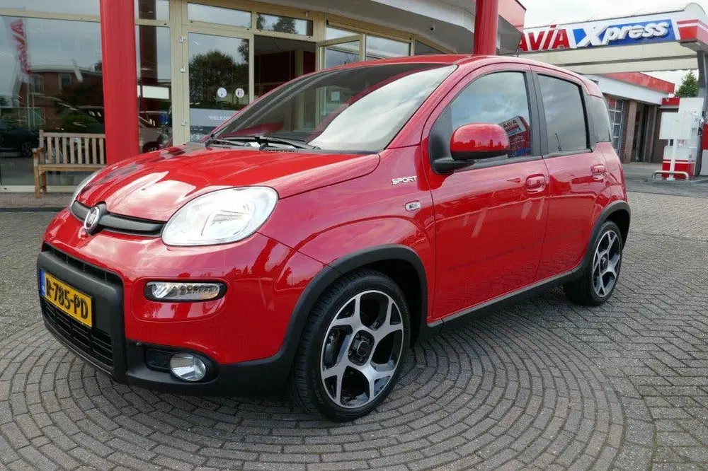Fiat Panda 1.0 HYBRID SPORT WINTERPAKKET uit 2021, foto 2