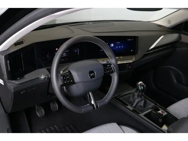 Opel Astra 1.2 Level 3 130pk uit 2023, foto 15
