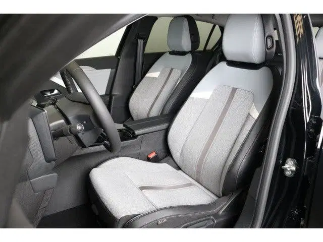 Opel Astra 1.2 Level 3 130pk uit 2023, foto 16