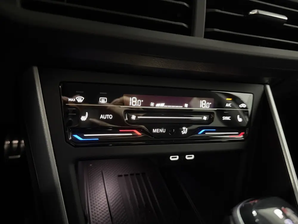 Volkswagen Polo 1.0 TSI Goal Edition - Carplay / Camera / Do uit 2025, foto 20