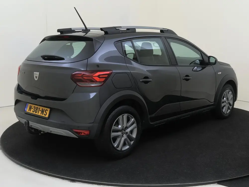 Dacia Sandero 1.0 TCe 90 Comfort uit 2021, foto 4