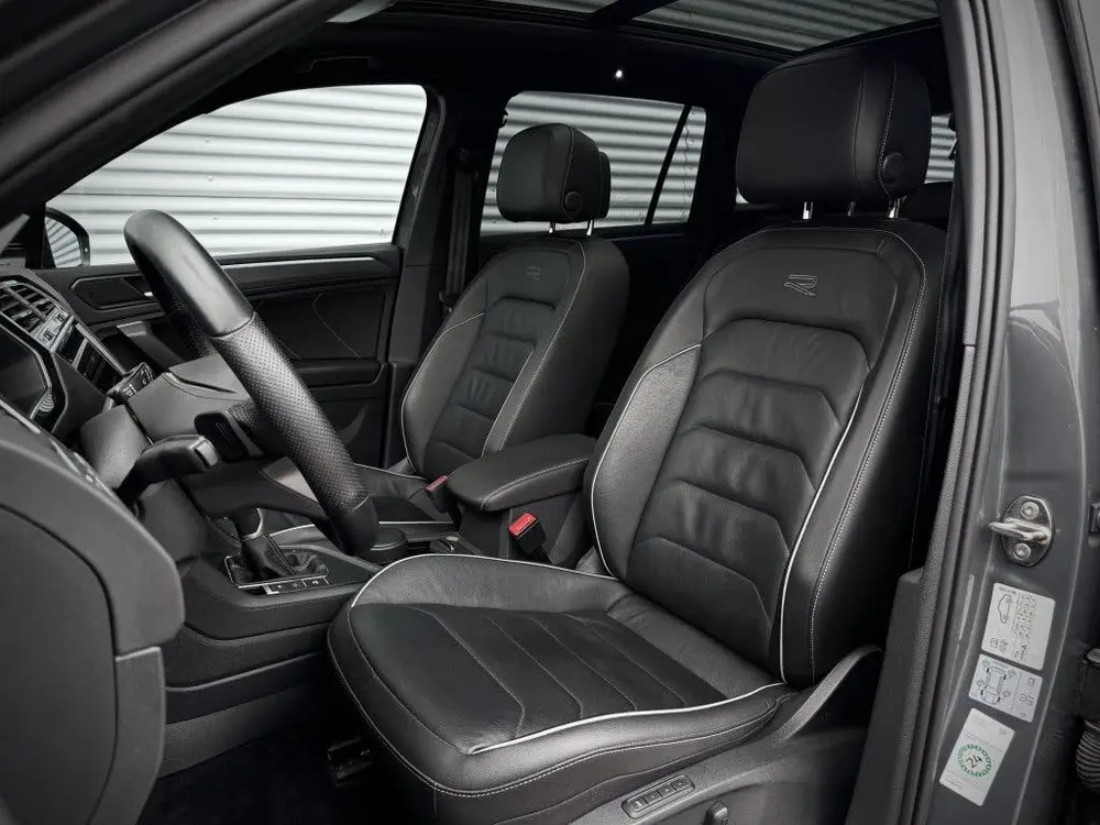 Volkswagen Tiguan R-Line eHybrid | Panorama | Head-Up | trek uit 2022, foto 7